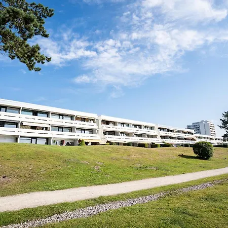 645 Apartment *